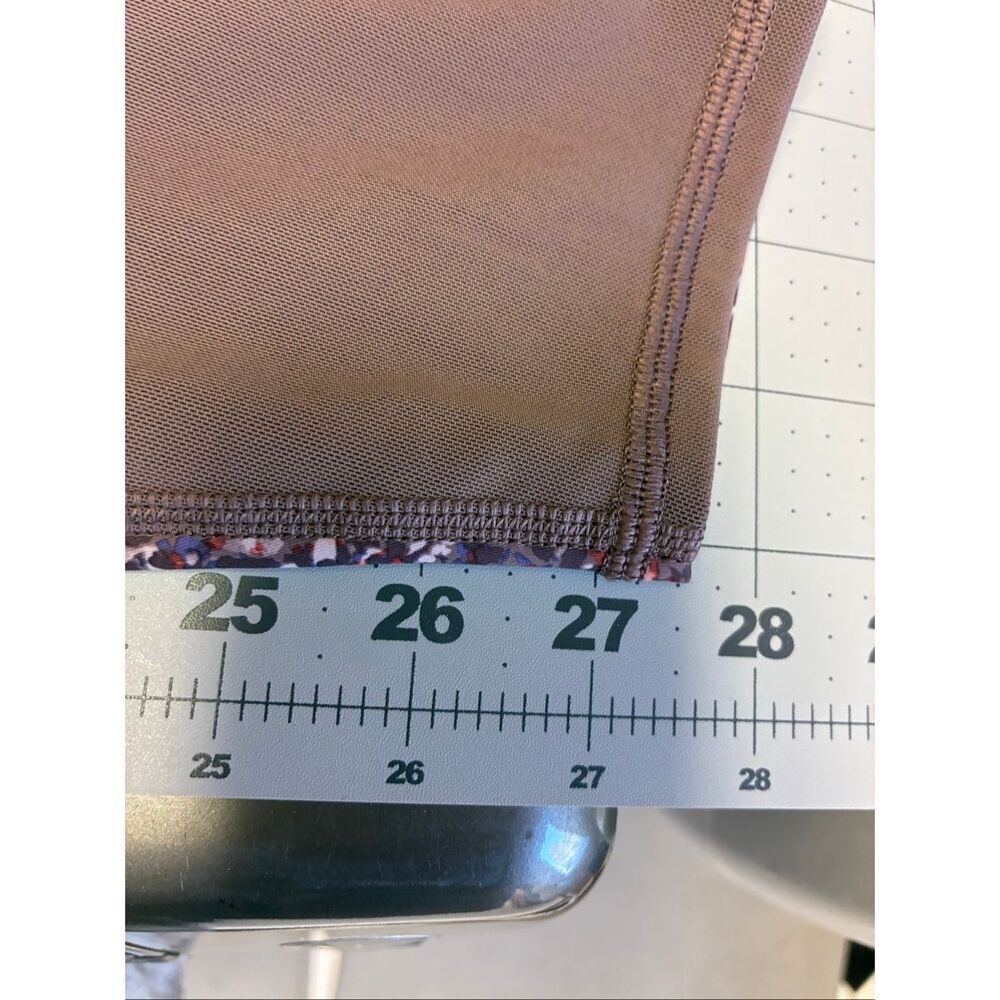 Athleta Rainier Printed Mesh Leggings 27” in Multicolor Size XL - Picture 9 of 10
